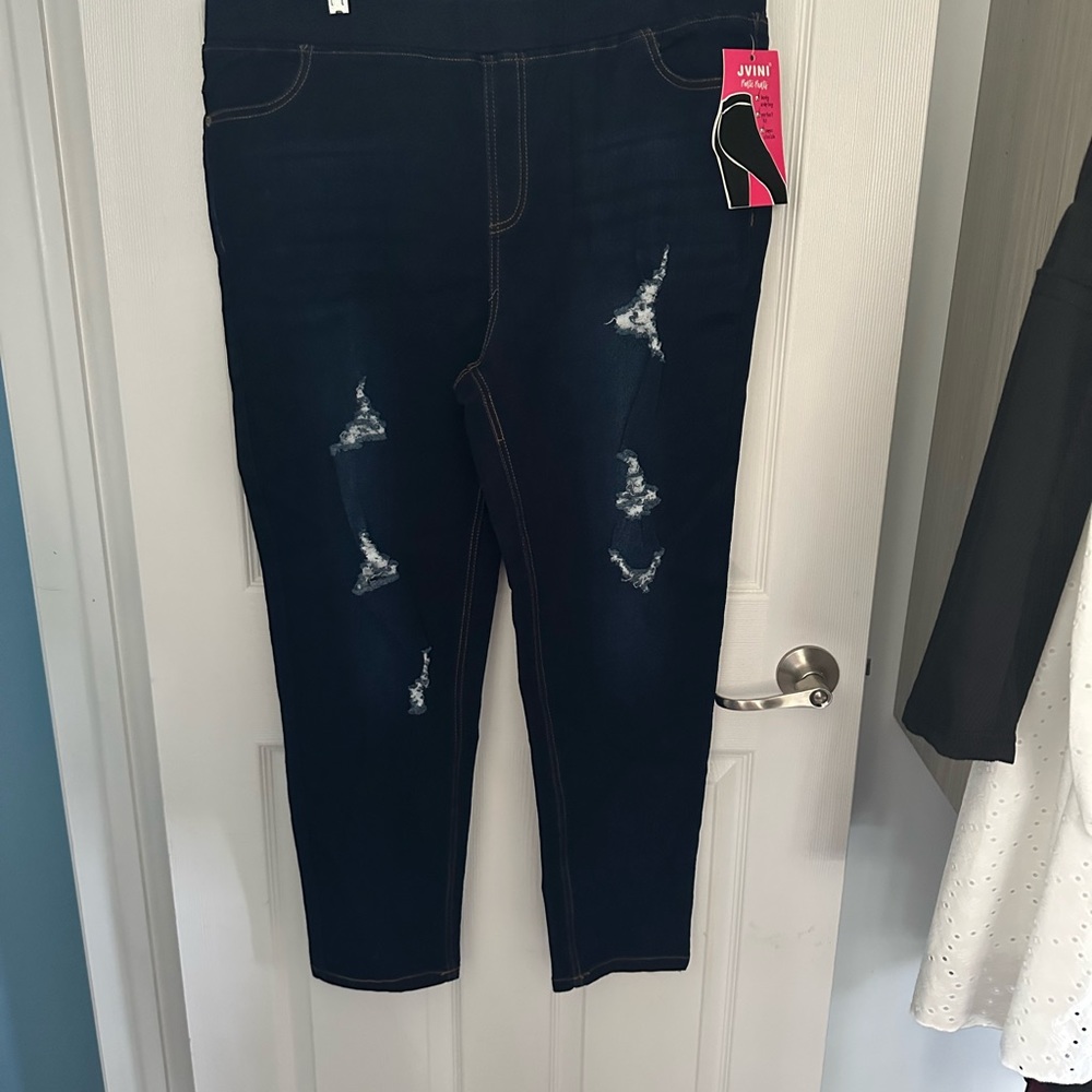 New stretch jeans, stylish & soft.